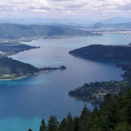 Le Chant Du Thiou : Au Calme Et Au Centre D'annecy