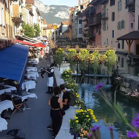 شقة Le Chant Du Thiou : Au Calme Et Au Centre D'annecy